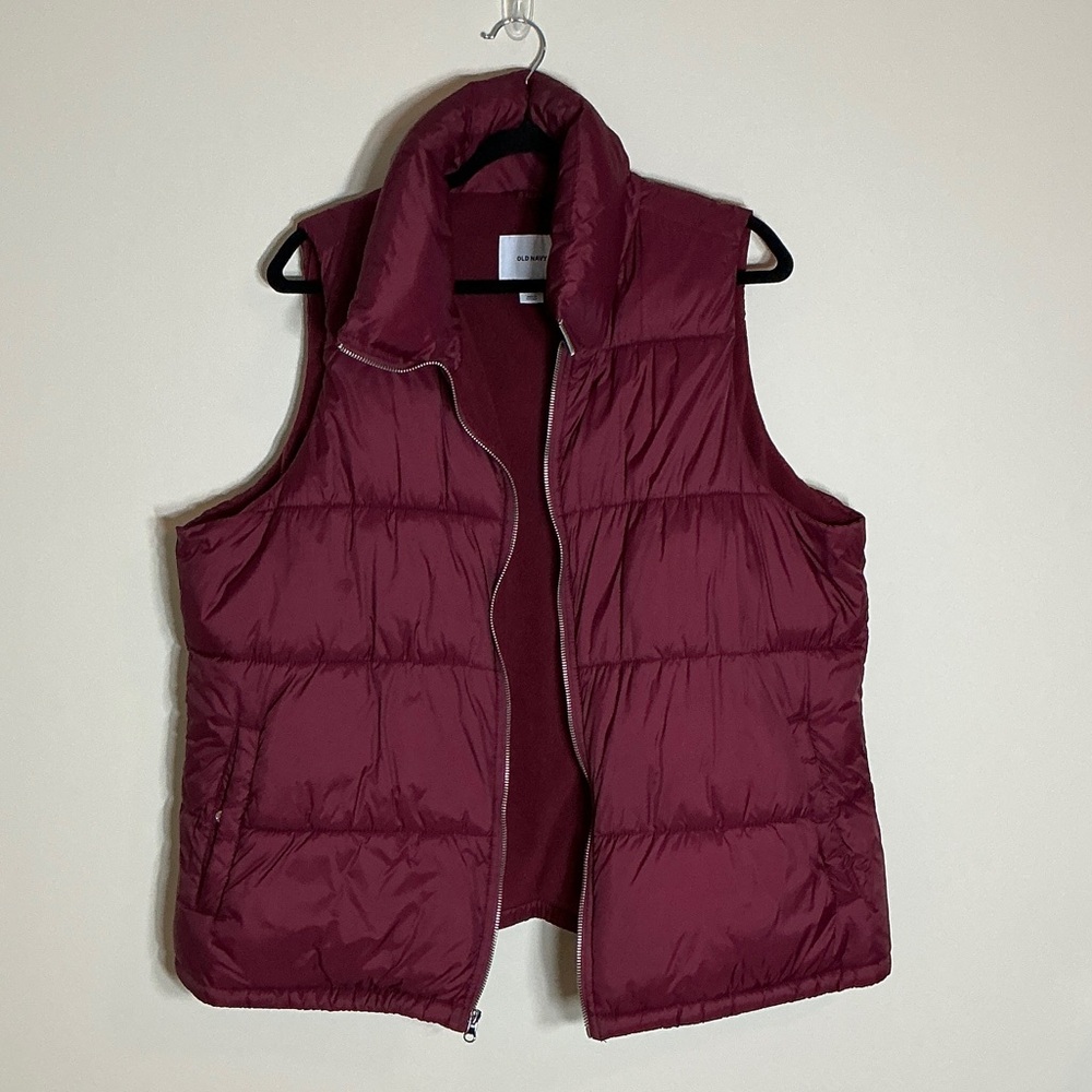 Old Navy Maroon Puffer Vest